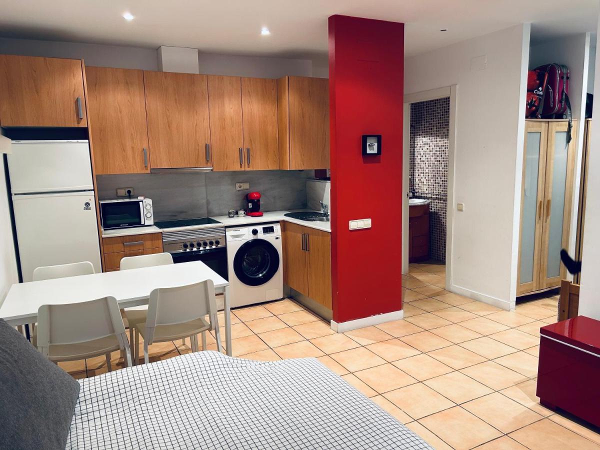 Centrico Apartamento A 150 Metros De La Playa. Parking* Lloret de Mar Exteriör bild
